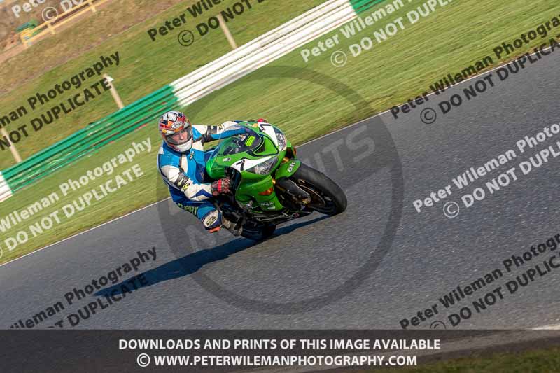 PJM Wedding Photography;enduro digital images;event digital images;eventdigitalimages;mallory park;mallory park photographs;mallory park trackday;mallory park trackday photographs;no limits trackdays;peter wileman photography;racing digital images;trackday digital images;trackday photos